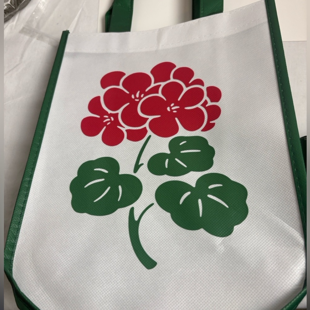 Grand Hotel Tote Bag Mackinac Island - Picture 4 of 10